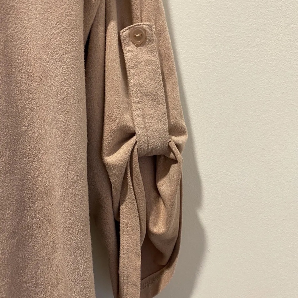 Signature studio blouse - Picture 3 of 5